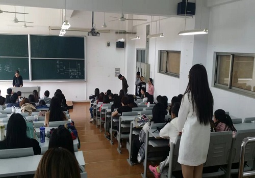 十佳歌手现场